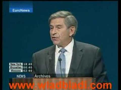 Youtube: Paul wolfowitz has a hole in his socks !