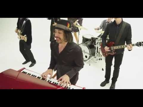 Youtube: In An Instant (By Richie Kotzen) Official Music Video