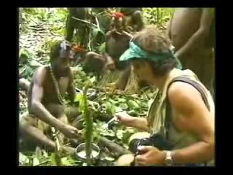 Youtube: Isolated tribe man meets modern tribe man for the first time - Original Footage full