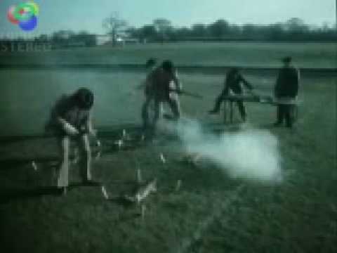 Youtube: Monty Python - Trottel der feinen Gesellschaft