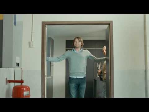 Youtube: New HEINEKEN Walk-in Fridge commercial