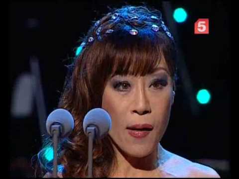 Youtube: Sumi Jo - Strauss: On the Beautiful Blue Danube