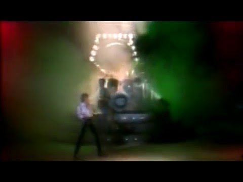 Youtube: Queen - Bicycle Race (Official Video)