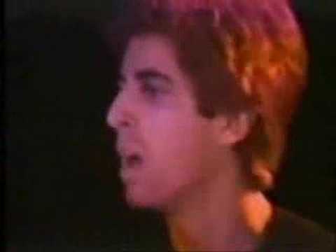 Youtube: Bad Religion 1982_At Their Early 17's