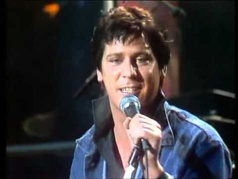 Youtube: Shakin' Stevens - Marie, Marie 1982