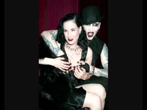 Youtube: Marilyn Manson - Tainted Love