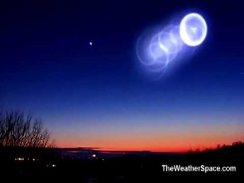 Youtube: UFO Spiral Seen in Western Canada - Several Angles.