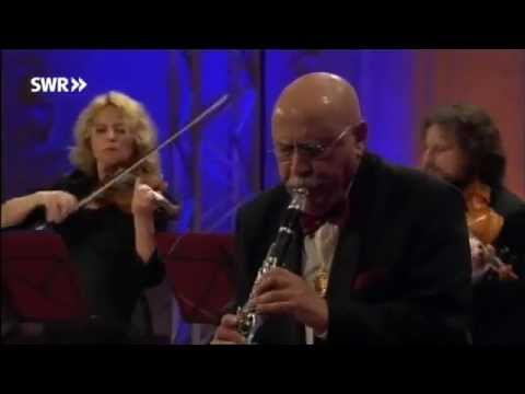 Youtube: Giora Feidman Piazzolla