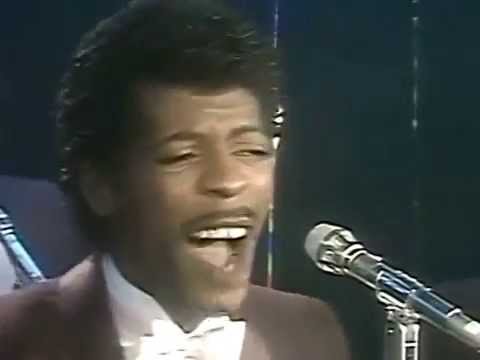 Youtube: The Temptations - Treat Her Like A Lady (1984/HQׁ)