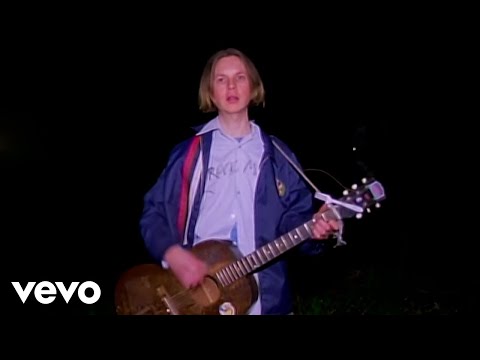 Youtube: Beck - Pay No Mind (Snoozer)