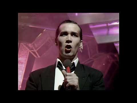Youtube: The Human League - Don't You Want Me  - TOTP  - 1982