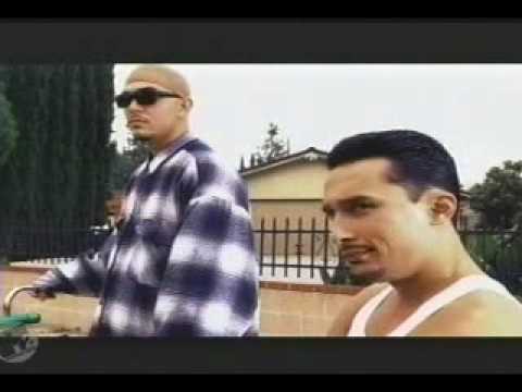Youtube: THE OFFSPRING - Pretty Fly (For A White Guy)
