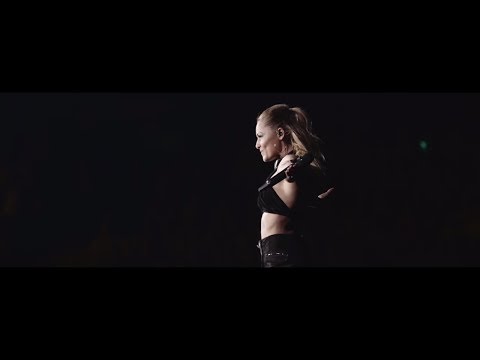 Youtube: Helene Fischer - Achterbahn Afrojack Mash Up Live-Tour-Version