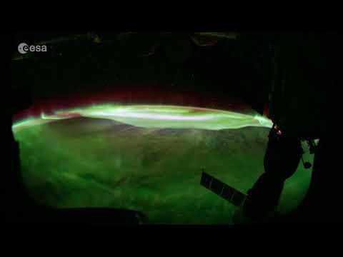 Youtube: ISS Expedition 52/53 Aurora Australis
