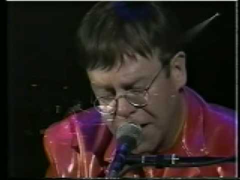 Youtube: Elton John - Sorry seems to be the hardest word - Live at The Greek Theatre (Solo)