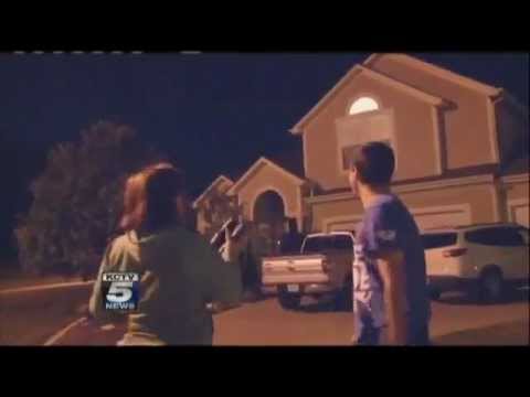 Youtube: UFO Invasion in USA ? UFO in the night sky over Blue Springs ! Returning the Anunaki 2012