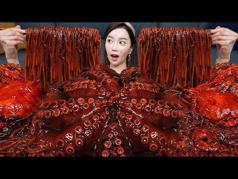 Youtube: 해물 FLEX 🔥 역대급 문어 볶음짜장 먹방 레시피 Spicy Octopus Seafood Noodle Ramen Jjajang Recipe Mukbang ASMR Ssoyoung