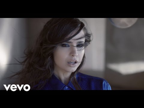 Youtube: Sofia Carson - LOUD (Official Music Video)