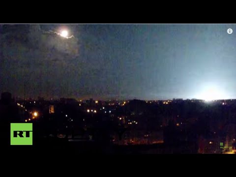 Youtube: Ukraine: Shells light up the Donetsk night sky