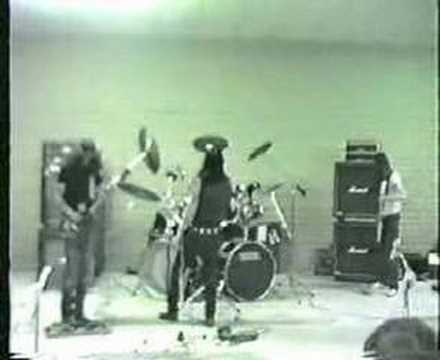 Youtube: Saint Vitus - Zombie Hunger