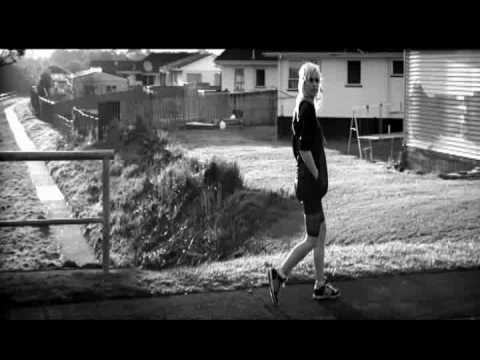 Youtube: Smashproof feat. Gin Wigmore - Brother