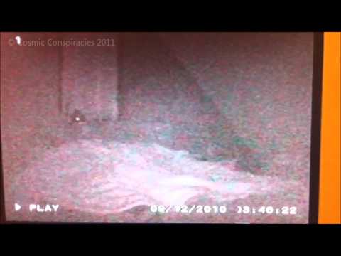 Youtube: Entführung durch Aliens via Teleportation (Beamen) - von CCTV