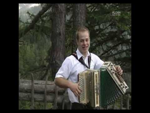 Youtube: Mike Wilhelmer - Osttiroler Madl - Volkstümliche Musik - volkstümlicher Schlager - Volksmusik 2015