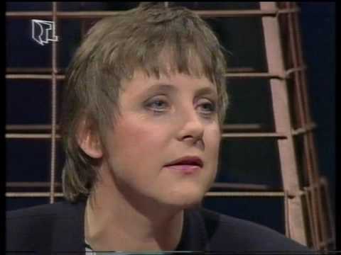 Youtube: Explosiv - Der heisse Stuhl (Angela Merkel, 1992) - 1/4