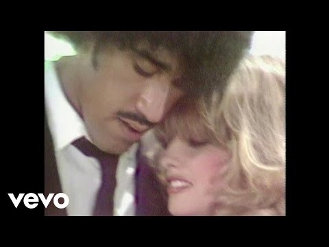 Youtube: Thin Lizzy - Sarah (Official Music Video)