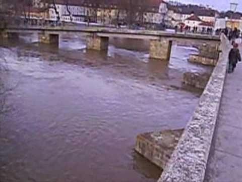 Youtube: HOCHWASSER Donau REGENSBURG 15. Januar 2011
