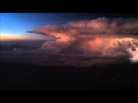 Youtube: Amazing sunset lightning storm over New Mexico