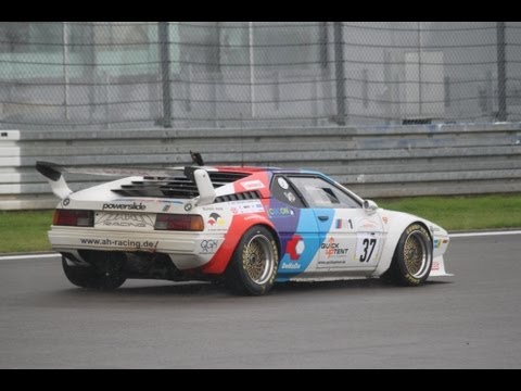 Youtube: 4x BMW M1 ProCar SuperSound - Loud flyby's, Startup's, Backfire and Downshifts