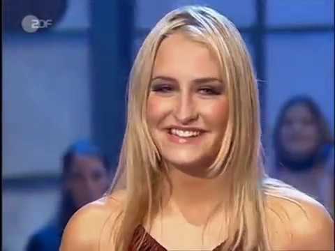 Youtube: Sarah Connor - Interview @ Wetten Dass 26.01.2002