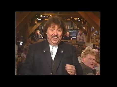 Youtube: Achim Mentzel -  Hier fliegt heut die Kuh