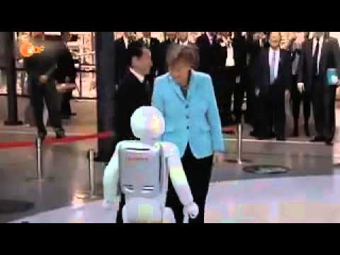 Youtube: Робот отказал пожать руку меркель Der Roboter verweigerte die Hand schütteln Merkel