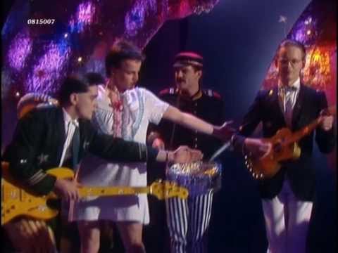 Youtube: Hubert Kah - Sternenhimmel (1982) HD 0815007