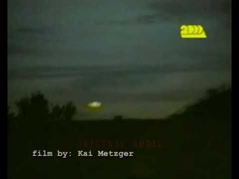 Youtube: 1993 - GERMANY - Stuttgart - UFO sighting. day 29-05.mpg
