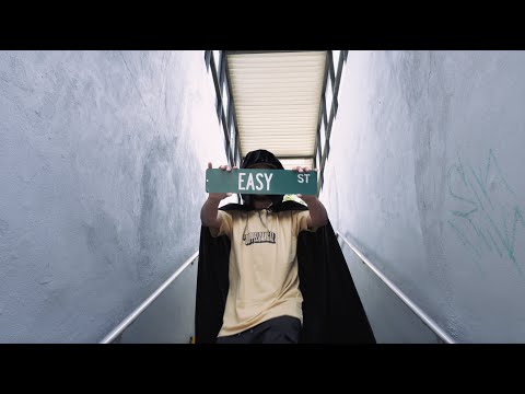 Youtube: The Doppelgangaz - Easy Street (Official Video)