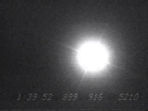 Youtube: Very Bright Iridium Flare ~-6.1 mag!