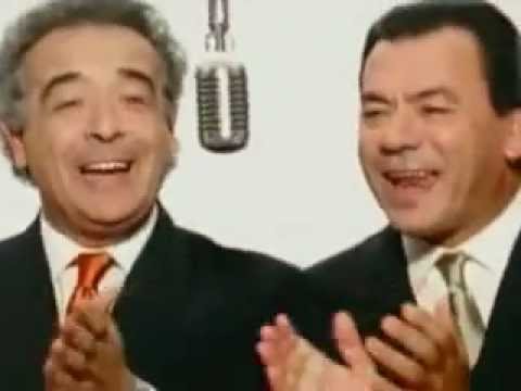 Youtube: Los del Rio - Macarena