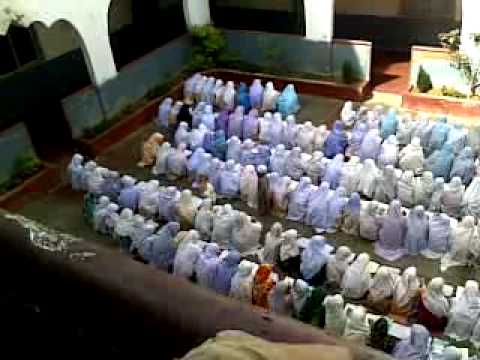 Youtube: Womens Section Minhaj Ul Sharia Darul uloom in Karachi madrasa