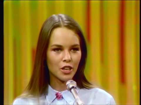 Youtube: The Mamas & the Papas - Dedicated To The One I Love