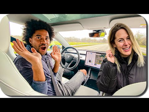 Youtube: Diese ÜBLEN FEHLER Macht Der TESLA AUTOPILOT Noch 2021