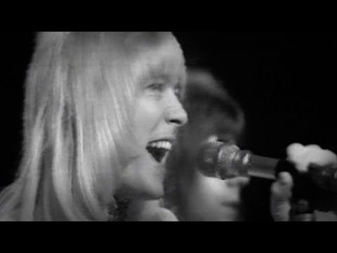 Youtube: Sweet - The Ballroom Blitz - Top Of The Pops 20.09.1973 (OFFICIAL)