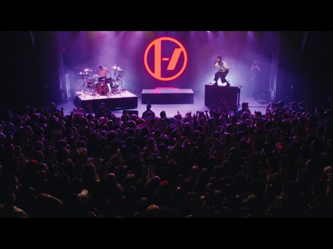 Youtube: Twenty One Pilots - Downstairs (Live at The Bellwether)