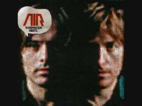 Youtube: Air - Don't Be Light (Thomas Bangalter Edit)