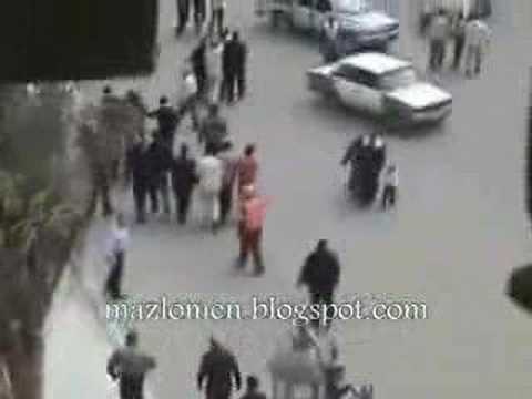 Youtube: اعتداء الأمن المصري على المتظاهرين يوم الغضب 4/6 بالبحيرة