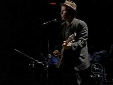 Youtube: Tom Waits - Downtown Train live