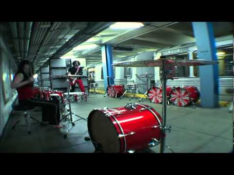 Youtube: The White Stripes - The Hardest Button to Button : Official Video : HQ