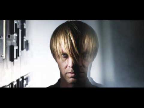 Youtube: PLASTIKMAN Richie Hawtin Ask Yourself 2011 DTsoy Remix